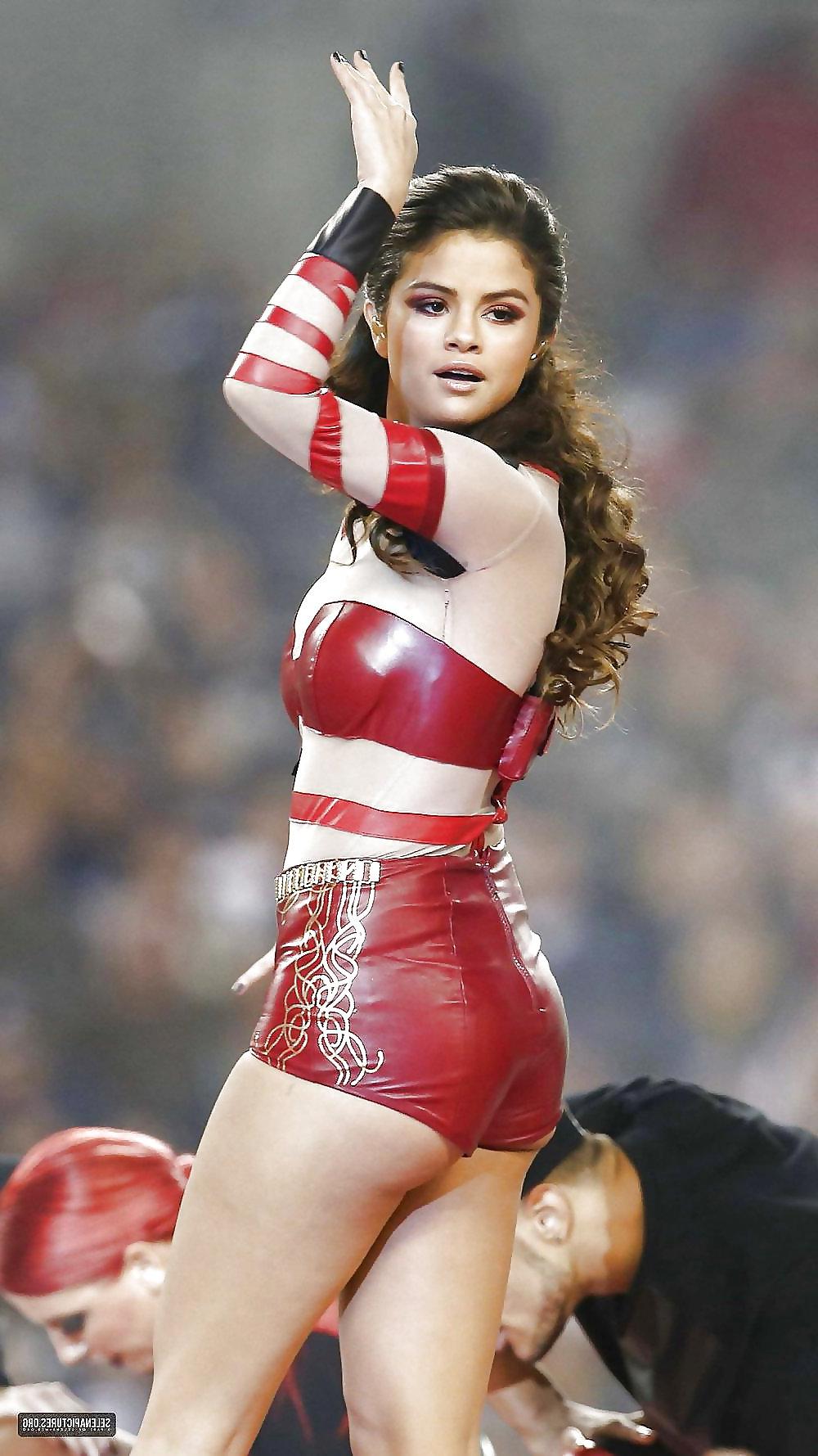 25P Selena Gomez - perfect Ass compilation