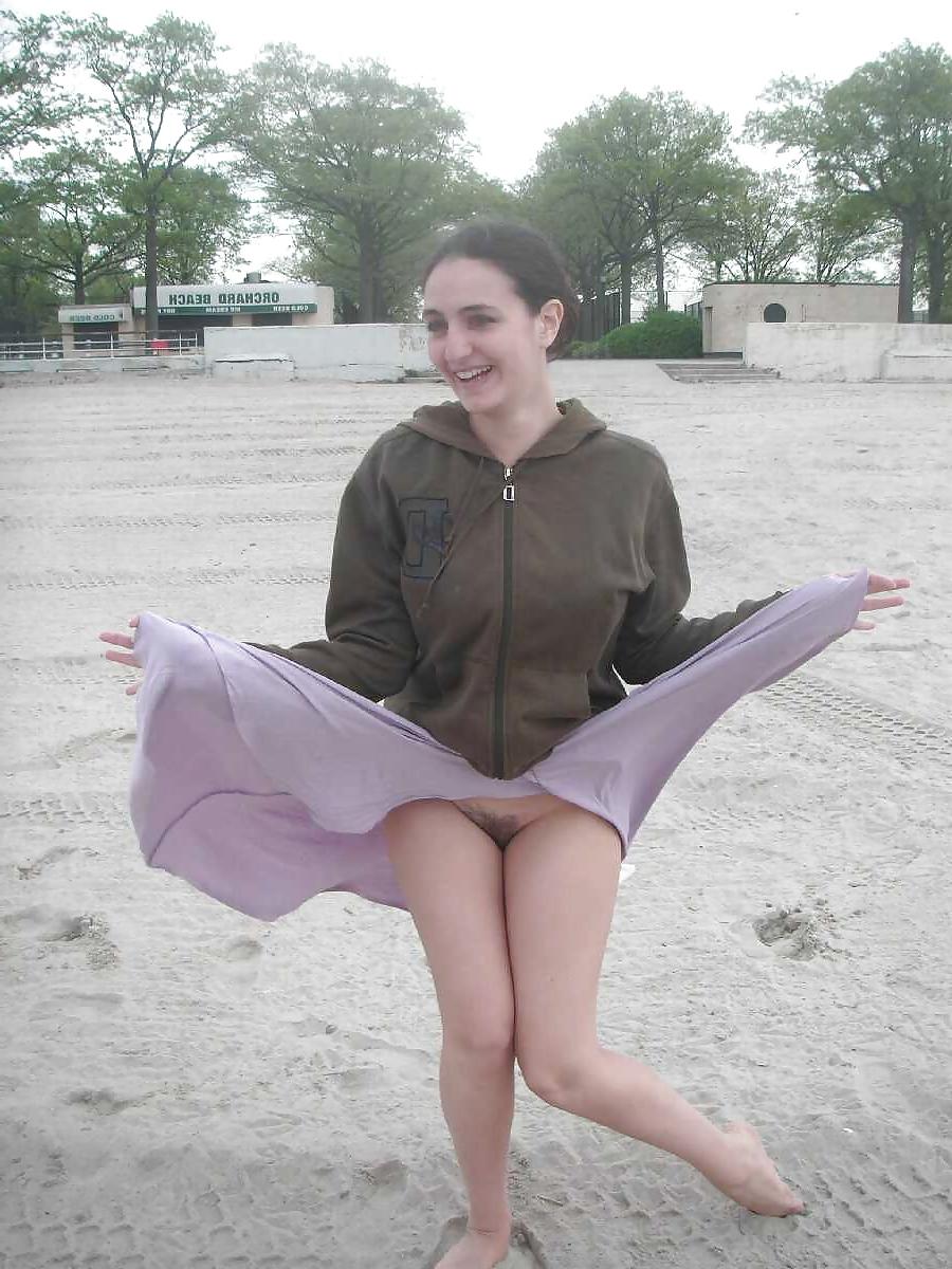 25P Public Nudity 4