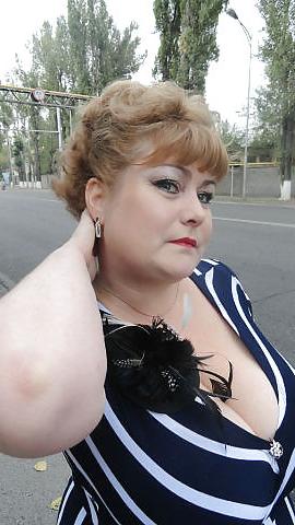 18P Busty Russian Woman 1587