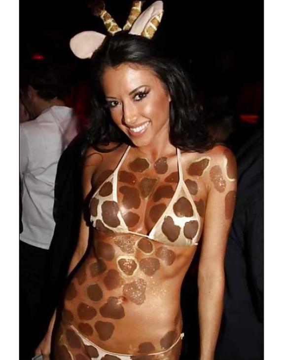 25P Halloween sluts