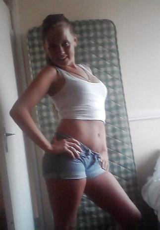 25P So Horny For This Gypsy Slut