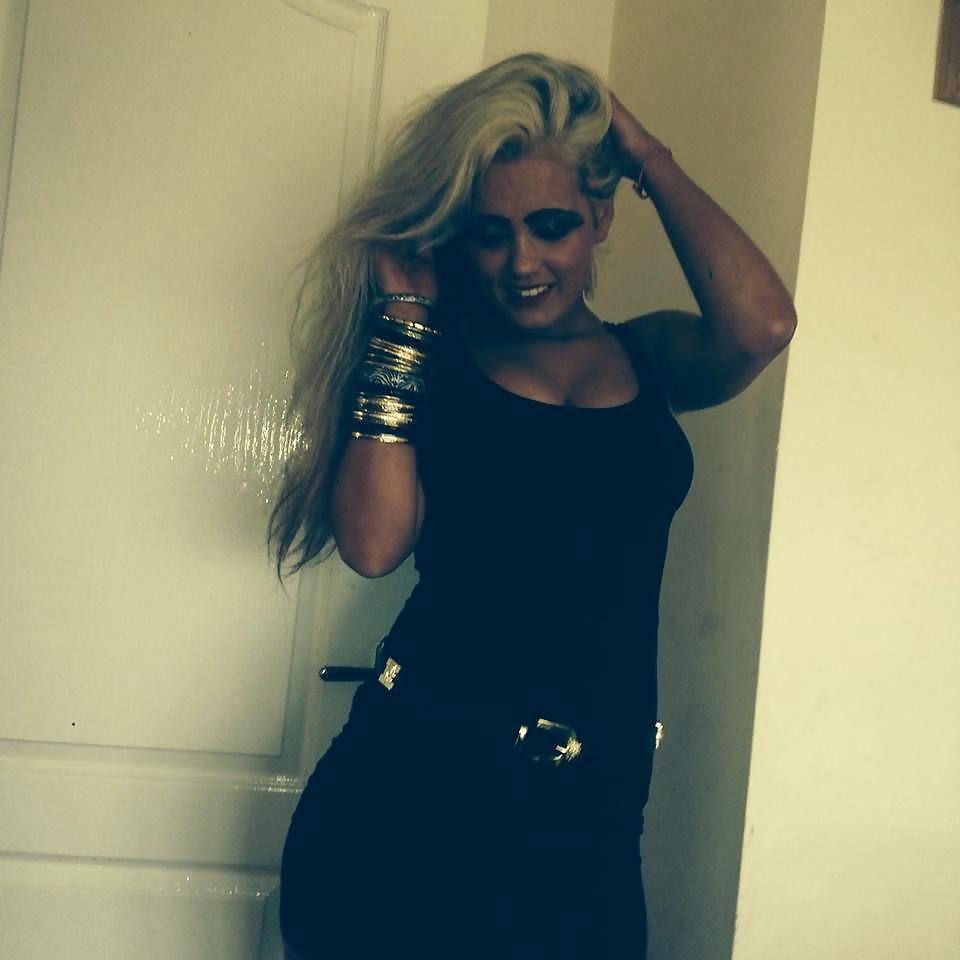 25P So Horny For This Gypsy Slut