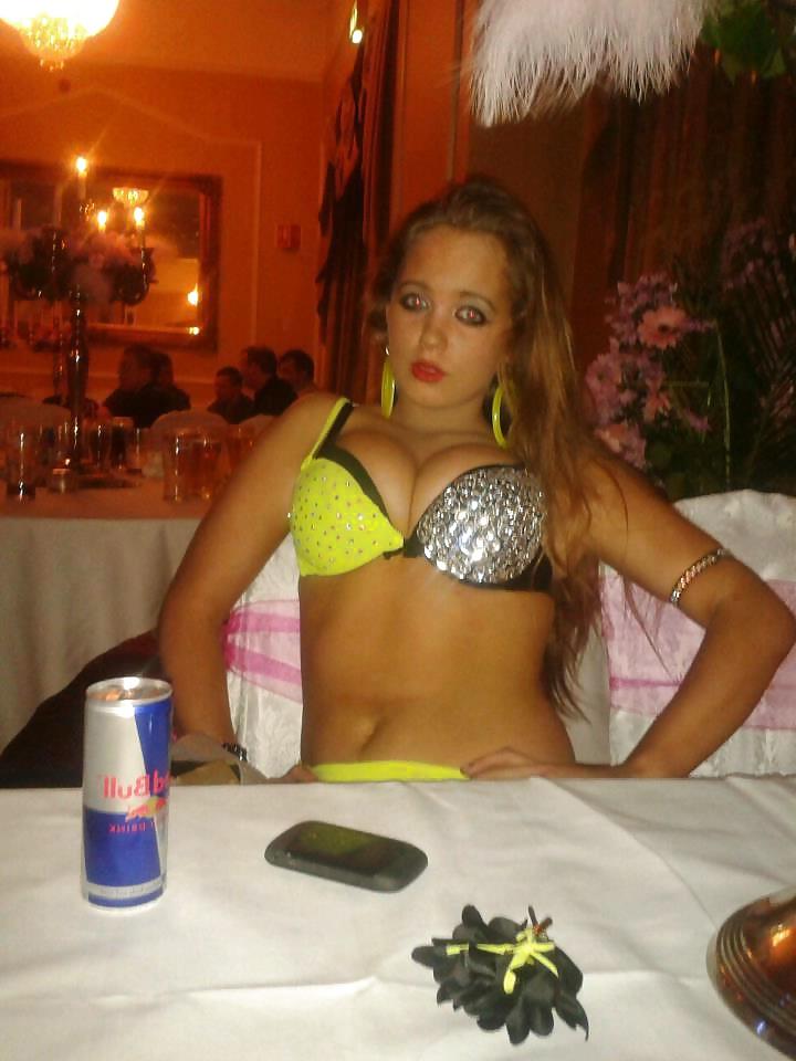 25P So Horny For This Gypsy Slut