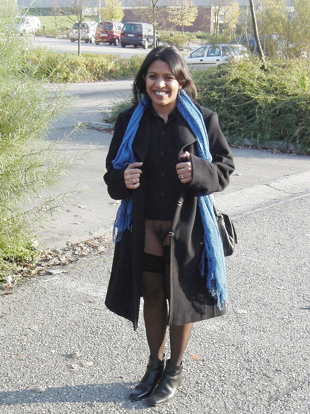 12P Desi Indian Milf Loves Exposing Herself Outdoors