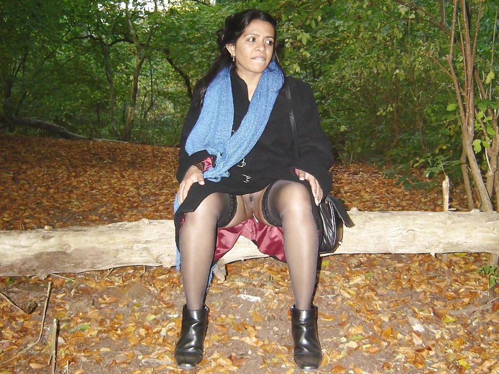12P Desi Indian Milf Loves Exposing Herself Outdoors