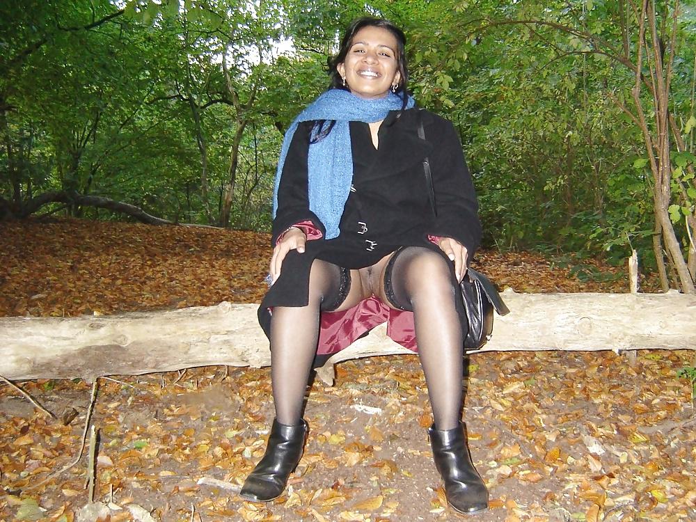12P Desi Indian Milf Loves Exposing Herself Outdoors