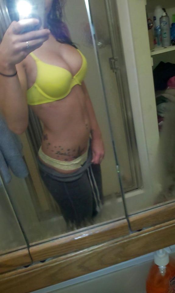 25P Self Pics - Hot Amateurs - vol 18!