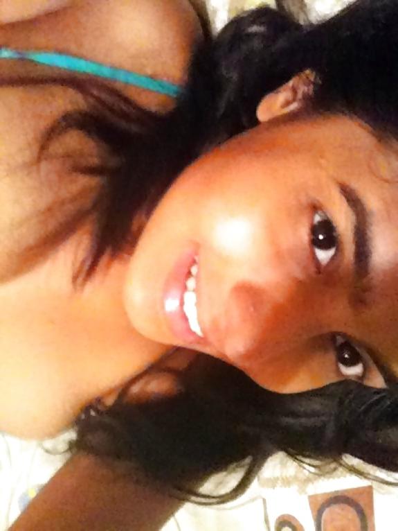 25P Desi punjabi indian self expose 