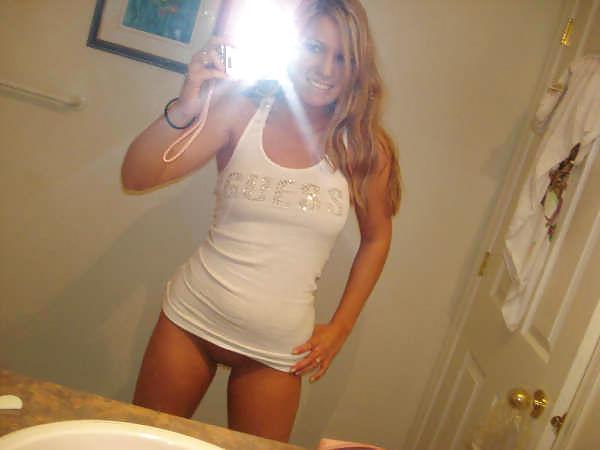 25P Hot Self Shot Blonde
