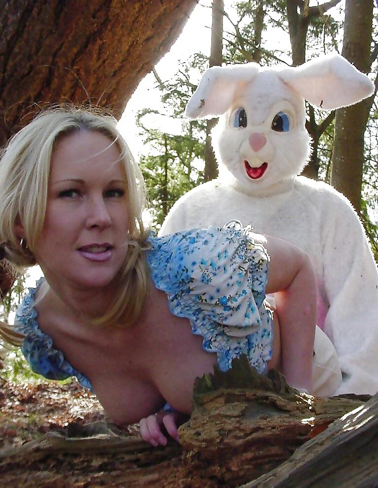 25P Happy Easter