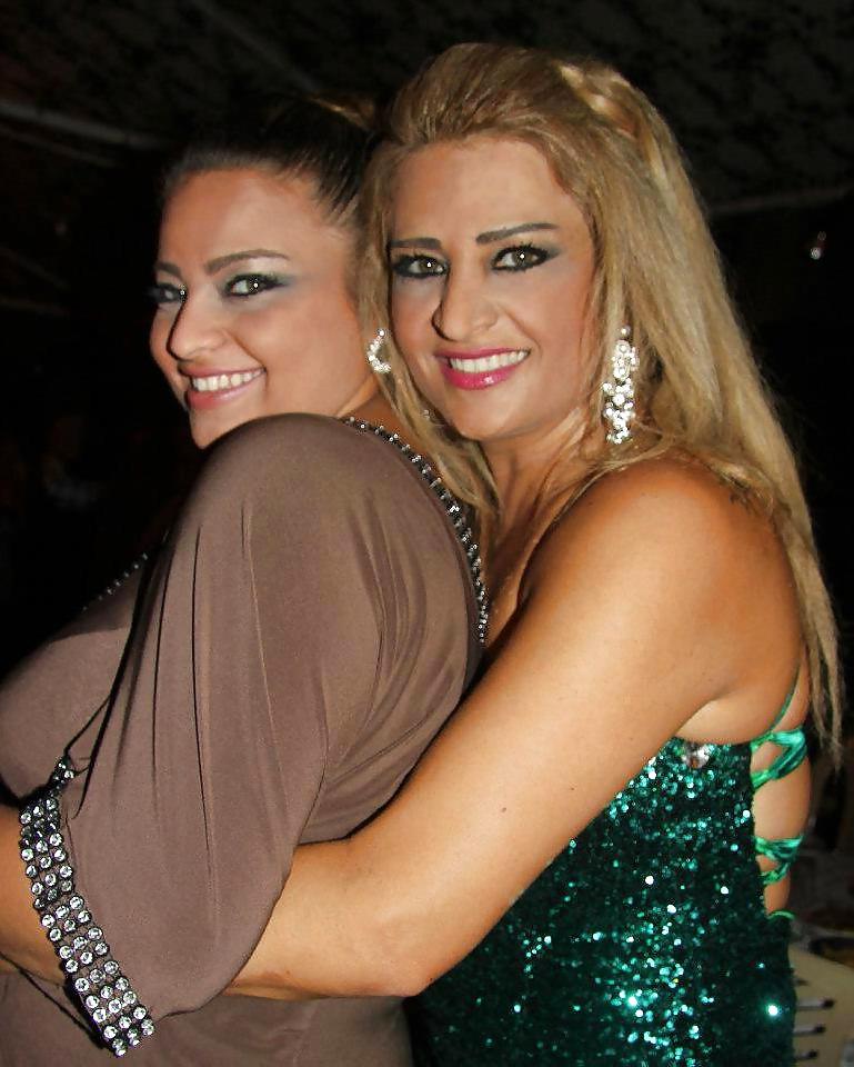 14P Arab Woman 233
