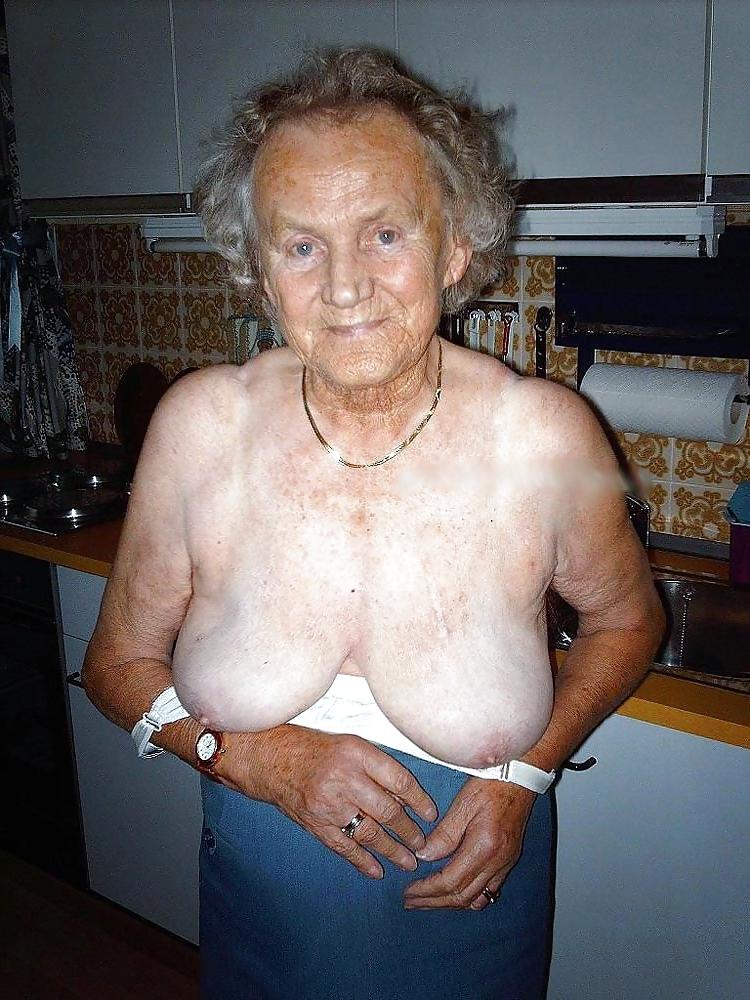 13P Old Wrinkled Women 