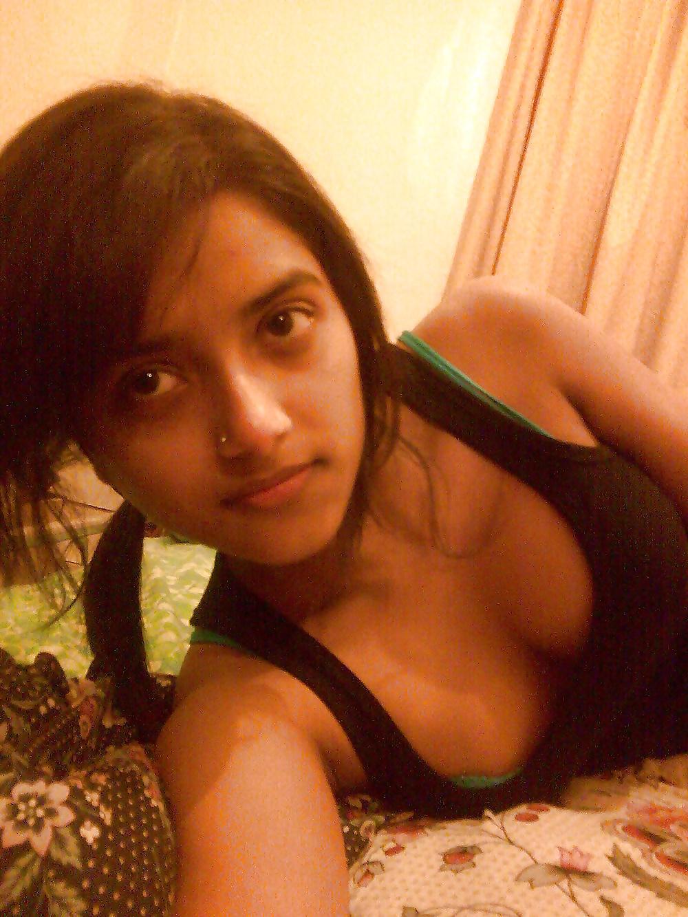 6P UK Desi Tits 2