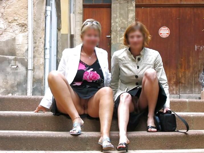 25P Mature Upskirt - 16