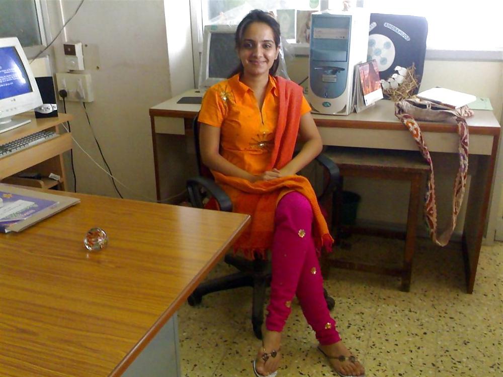 25P Desi Girl 2