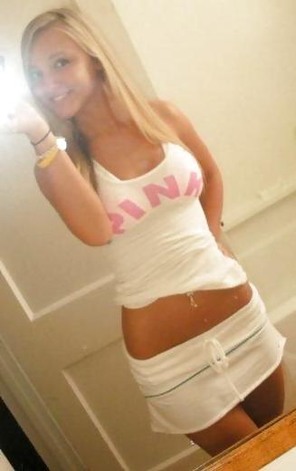 25P Self Pics - Hot Amateurs - vol 20!