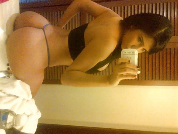 25P Self Pics - Hot Amateurs - vol 20!