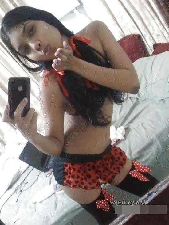 25P Desi Beautiful Bhabi Rasmi self  nu-de