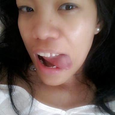 4P Filipina hot wife I love to lick her succulent pussy
