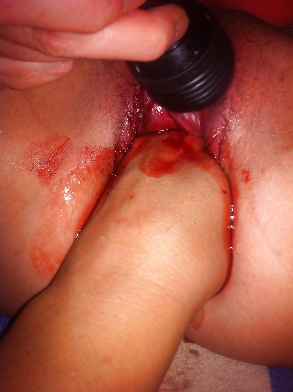 8P Fisting my wife on periods