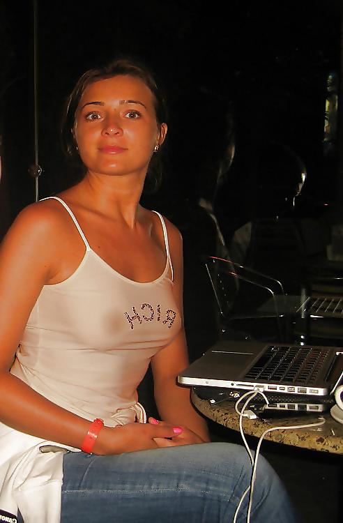 25P See throug, pokies, oops, flashing