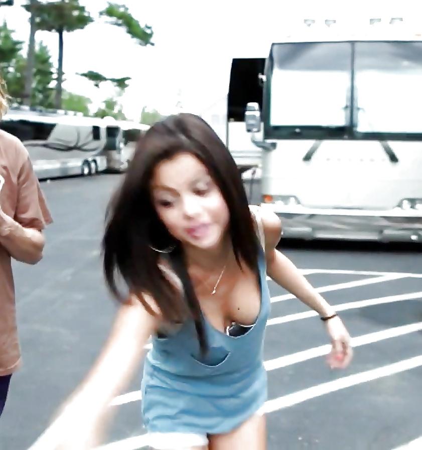 25P Selena Gomez - Ultimate Fuck - Slut Compilation