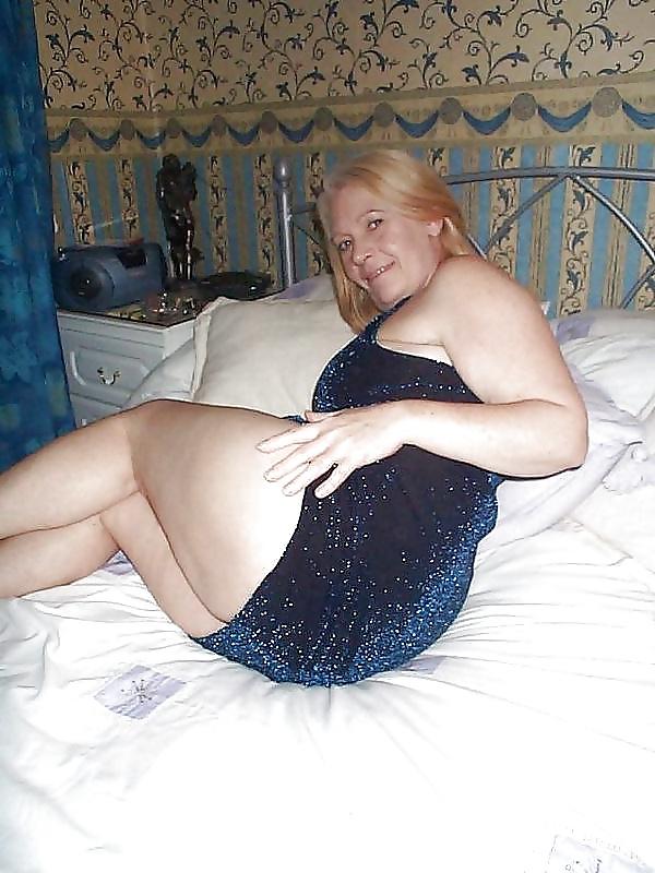 25P Moms, mature, hotties