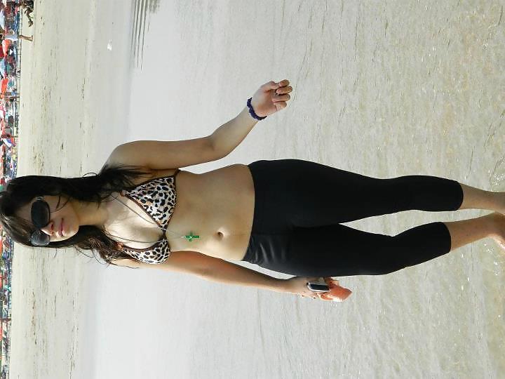 10P Desi Bikini Bash - 008