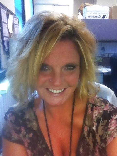 12P Carrie Self Shot