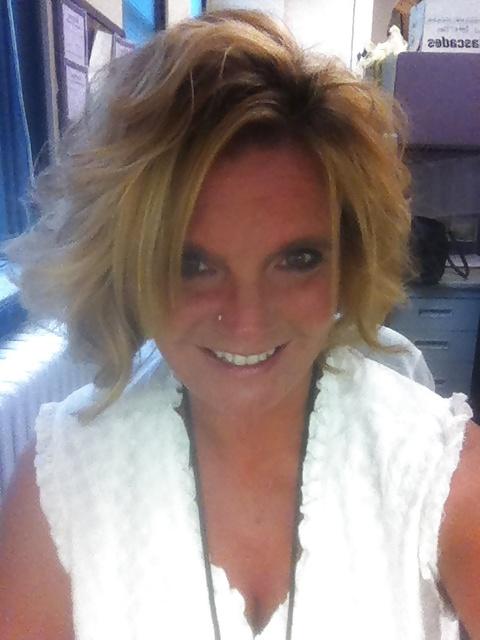 12P Carrie Self Shot
