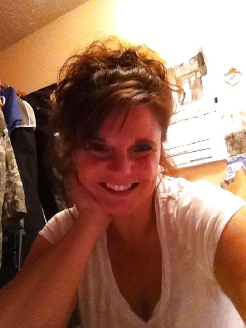 12P Carrie Self Shot