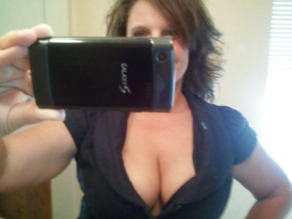 12P Carrie Self Shot
