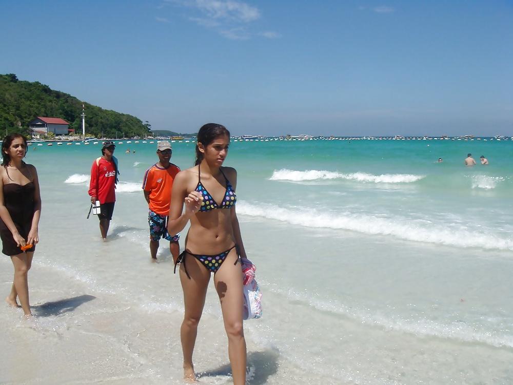 10P Desi Bikini Bash - 013