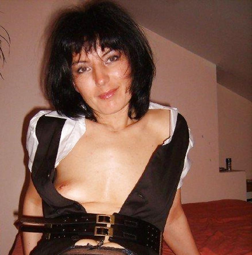 25P Downblouse and Nipple Slips 54