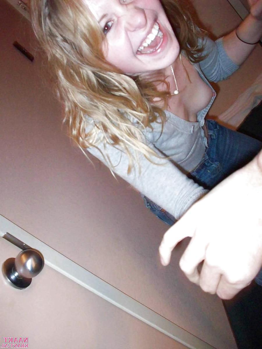 25P Nipples Slips Downblouse and Boobs