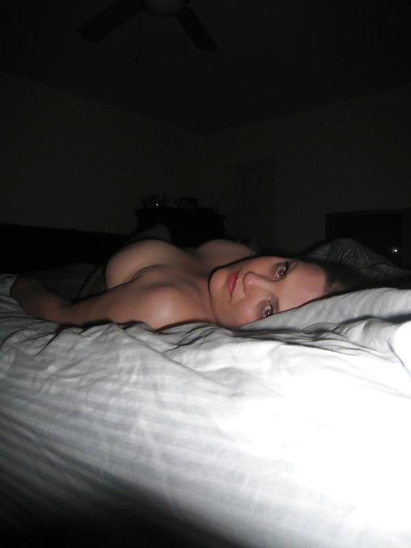 25P AMATEUR NUDE GIRLS  NY Vegas  brunette redhead anal