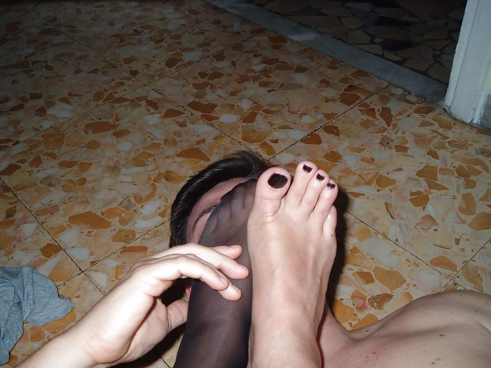 8P Foot fetish