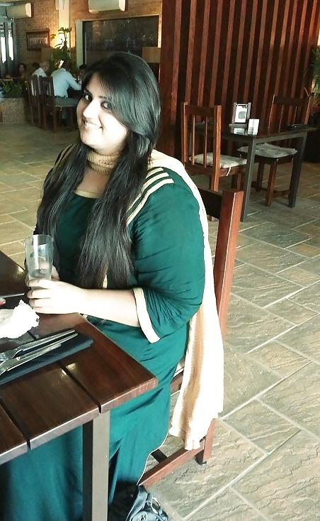 25P Desi BBW 2