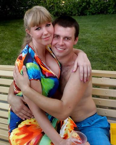 15P Busty Russian Woman 1656