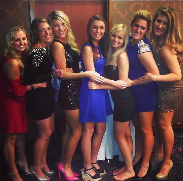 25P Facebook college girls 14 sorority teens bikini party