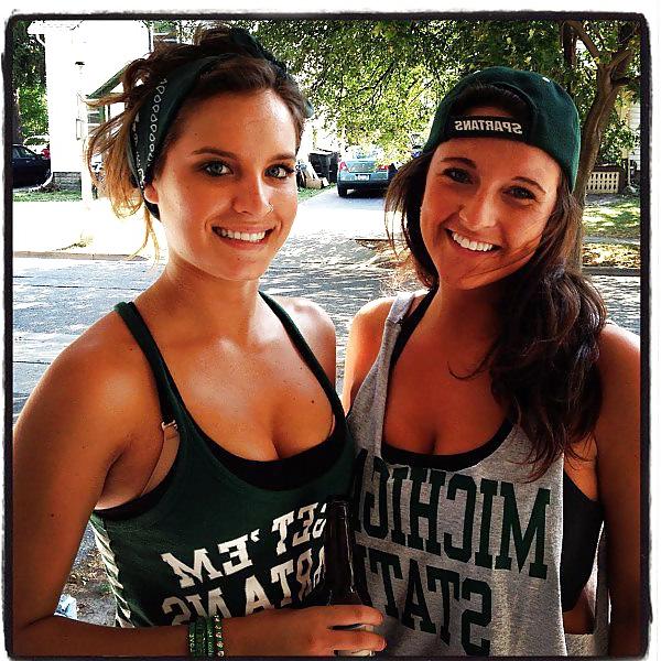 25P Facebook college girls 14 sorority teens bikini party