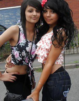 25P Sexy uk desi chicks