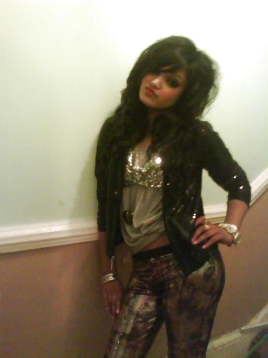 25P Sexy uk desi chicks