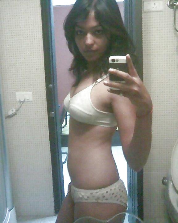 25P Self Pics - Hot Amateurs - vol 24!