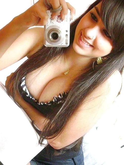 25P Self Pics - Hot Amateurs - vol 24!
