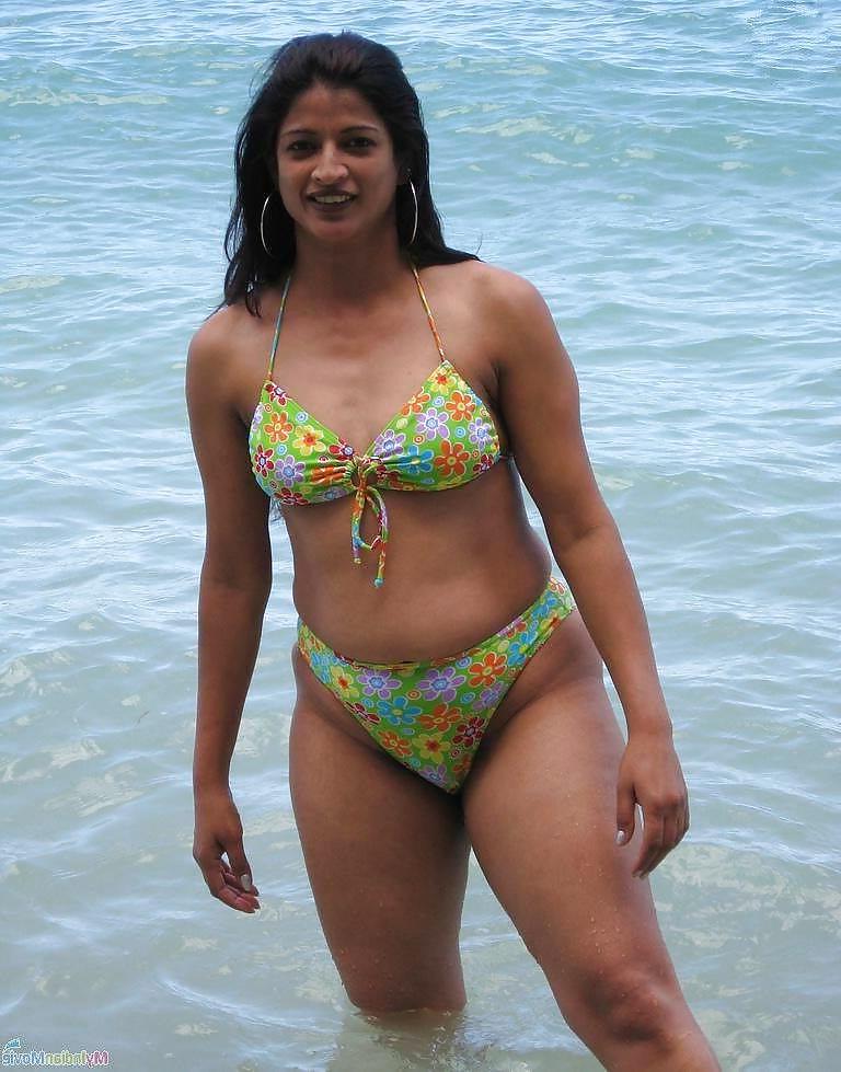 17P Hot desi, mallu and northy aunties
