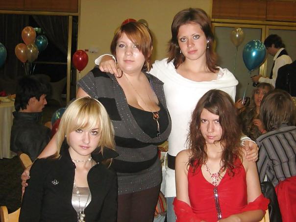 14P Busty Russian Woman 1781