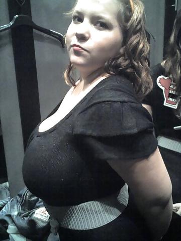 14P Busty Russian Woman 1781