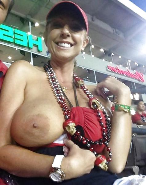 25P Amateur Public Fun