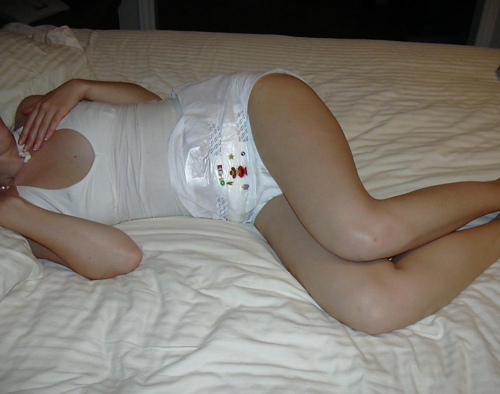 25P Wife In Diaper